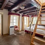 Boutique Lobster 4* Πράγα