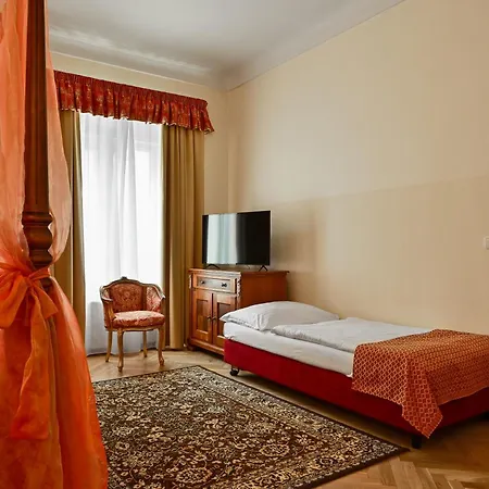 Boutique Lobster 4*