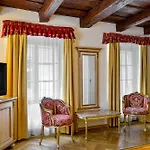 Boutique Lobster 4* Prag