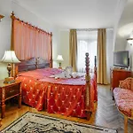 Aparthotel Boutique Lobster