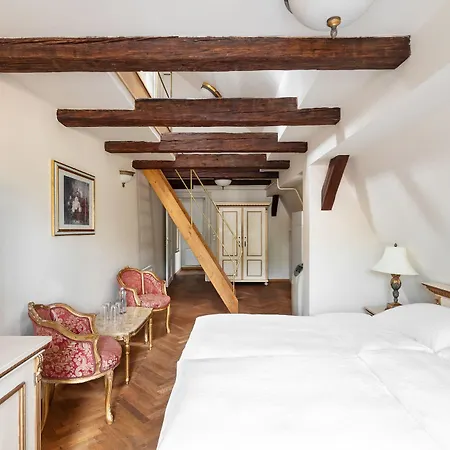 Lägenhetshotell Boutique Lobster 4*