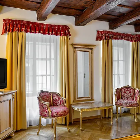 Boutique Lobster 4* Prag