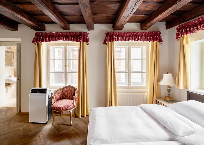Boutique Lobster 4*