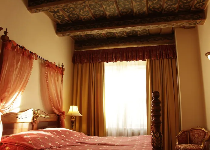 Boutique Lobster 4*